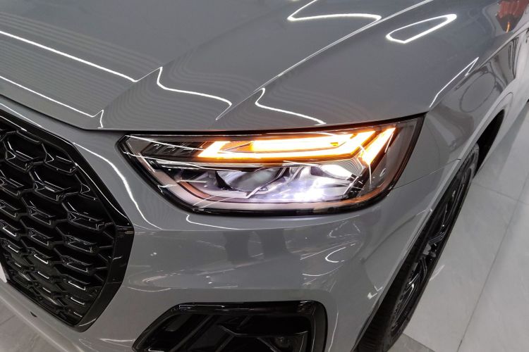 Audi Q5L Sportback 2021 immagine di auto #12