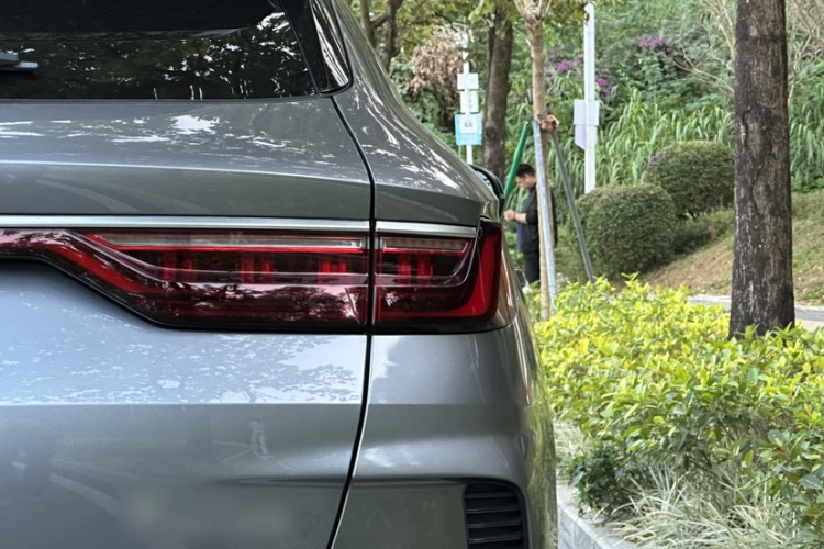 BYD Song Plus New Energy 2022 car image #12