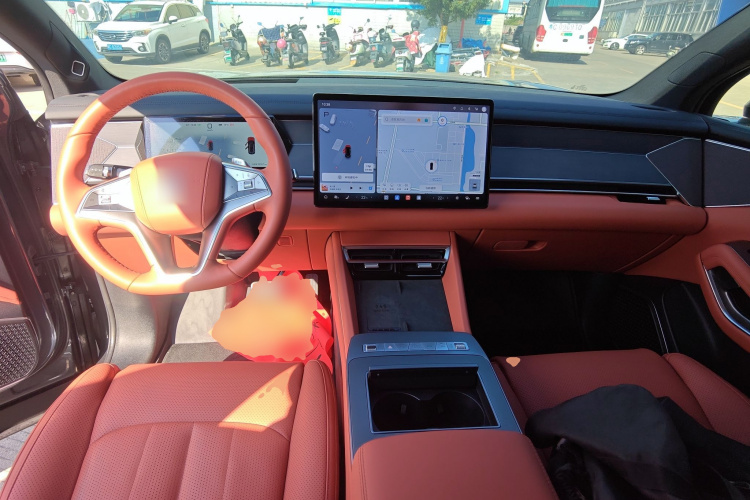 BYD Tang L 2025 car image #12