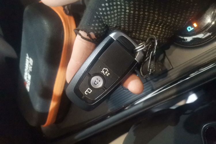 Ford Evos 2022 imagem de carro #12