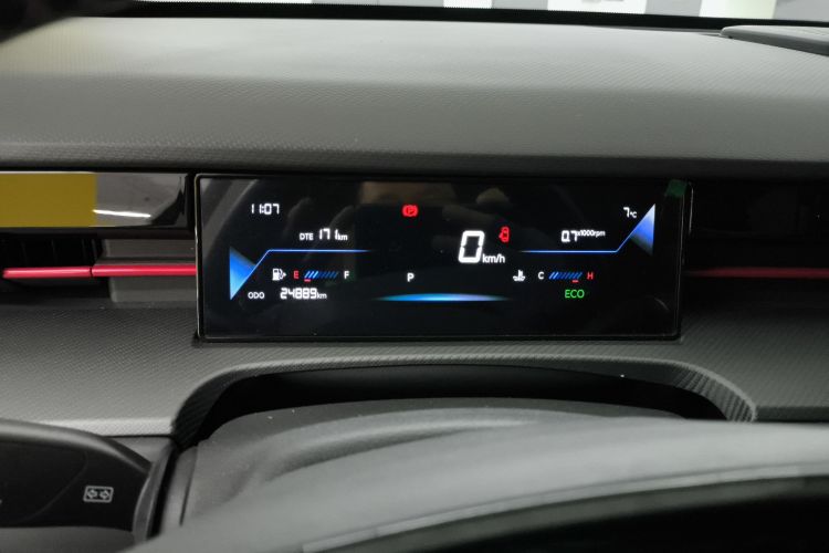 Dashing 2024 car image #12