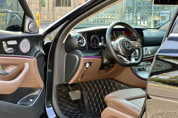 Mercedes-Benz E Class 2019 #12 Mercedes-Benz E Class 2019 car image #12