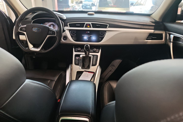 GEELY Boyue 2018 car image #12