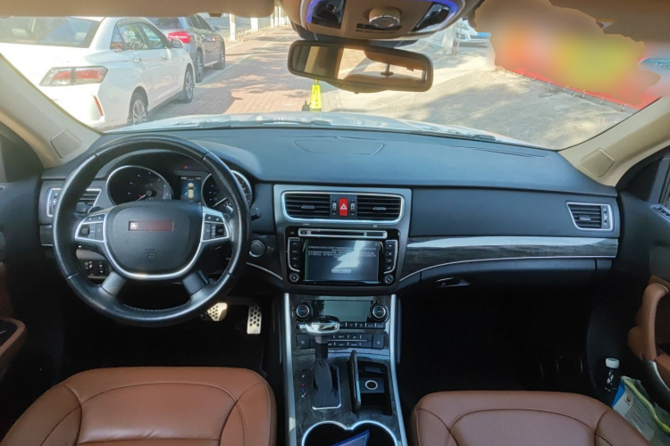 Haval H8 2015 #12 Haval H8 2015 car image #12