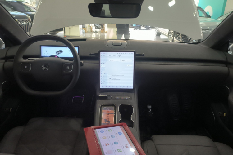 蔚来 蔚来ET7 2024 汽车图片 #12