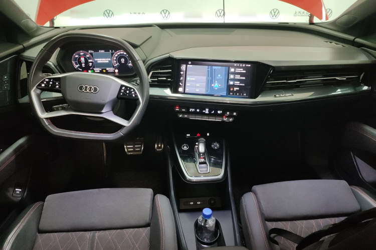 Audi Q5 e-tron 2022 #12 Audi Q5 e-tron 2022 immagine di auto #12