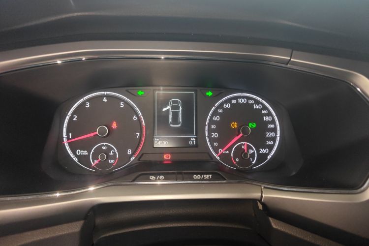 Volkswagen T-Cross 2019 car image #12