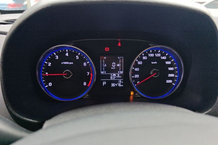 Hyundai ix25 2018 #12 Hyundai ix25 2018 car image #12