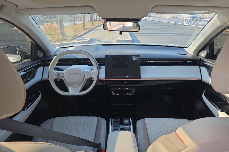 Honda e:NS2 2025 car image #12