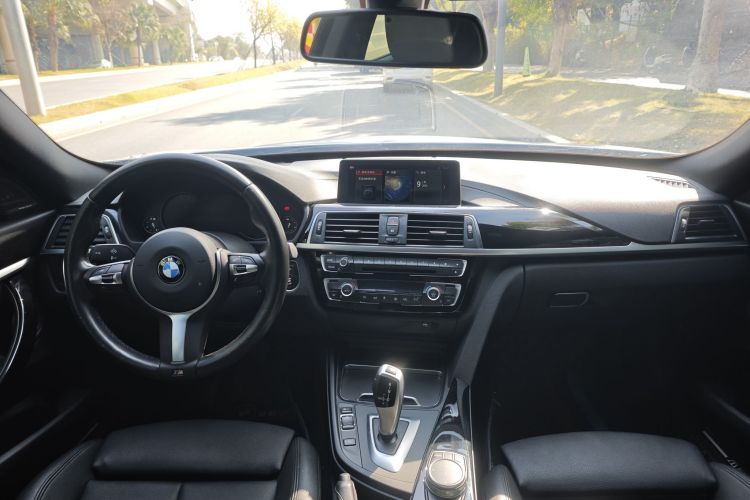 BMW 3 Series GT 2021 car image #12