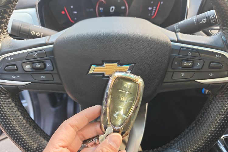 Chevrolet Charm 2021 car image #12