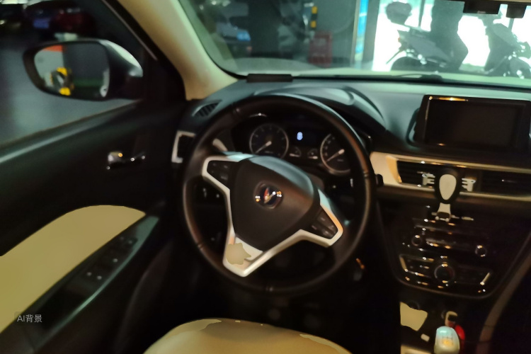 Changan Alsvin V7 2017 car image #12