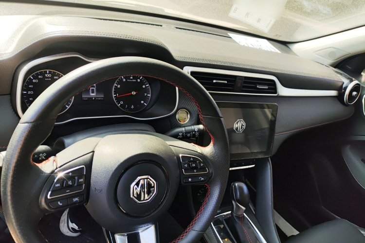 MG ZS 2020 car image #12