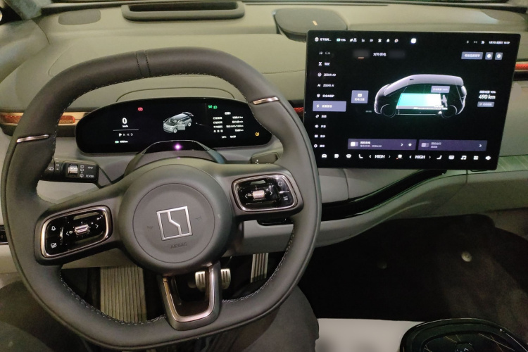 极氪 极氪MIX 2024 汽车图片 #12