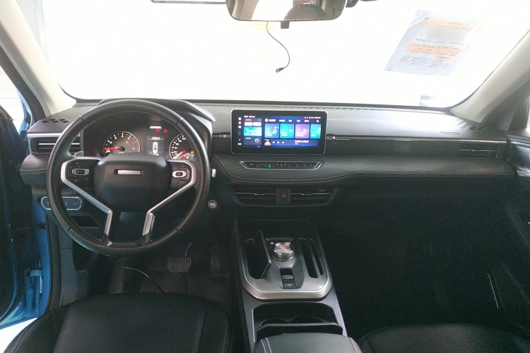 Haval Jolion 2021 #12 Haval Jolion 2021 car image #12