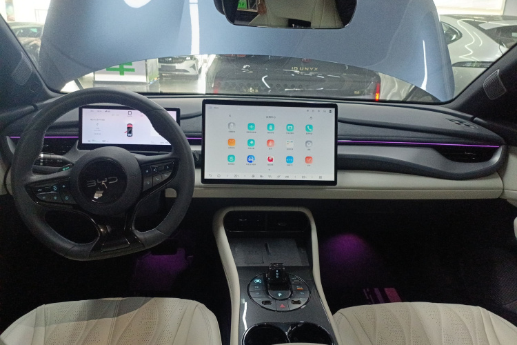 BYD Seal 06GT 2025 #12 BYD Seal 06GT 2025 car image #12