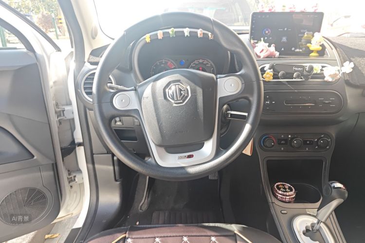 MG 3 2016 car image #12