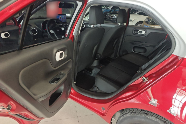 MG 3 2017 car image #12