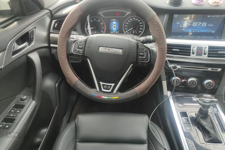 Haval H7 2016 car image #12