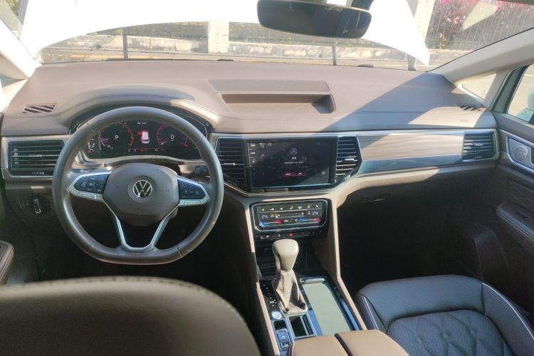 Volkswagen Viloran 2022 #12 Volkswagen Viloran 2022 car image #12