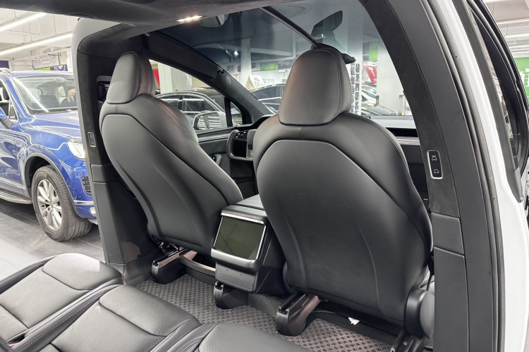 特斯拉 Model X 2023 汽车图片 #12