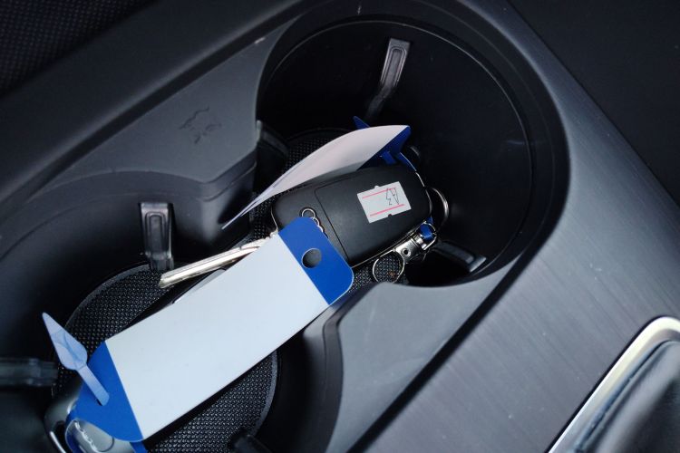 2018 immagine di auto #12