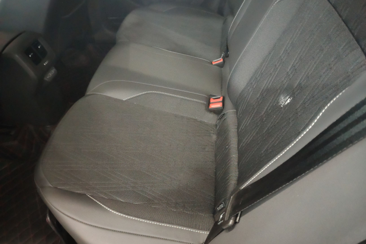 Volkswagen T-Cross 2019 car image #12