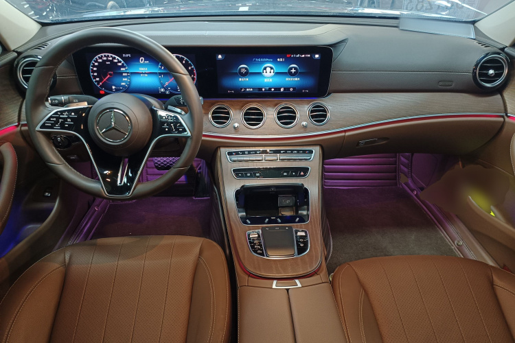 Mercedes-Benz E Class 2023 car image #12
