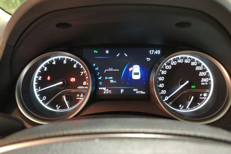 Toyota Camry 2022 imagem de carro #12