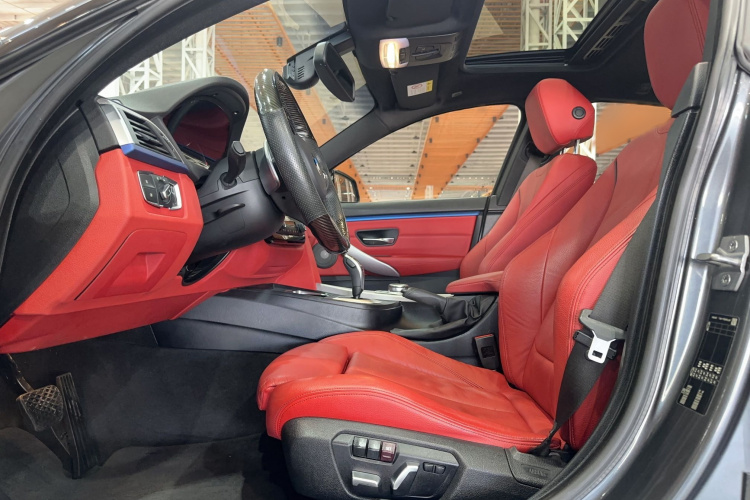 BMW 4 Series 2019 car image #12