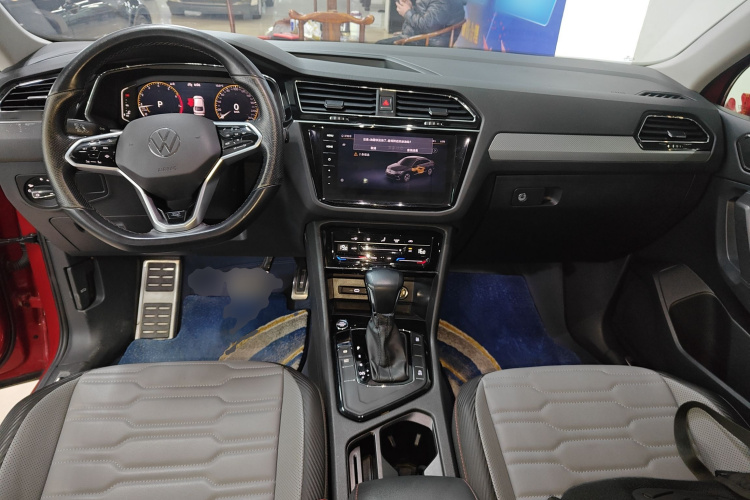 Volkswagen Tiguan X 2021 car image #12