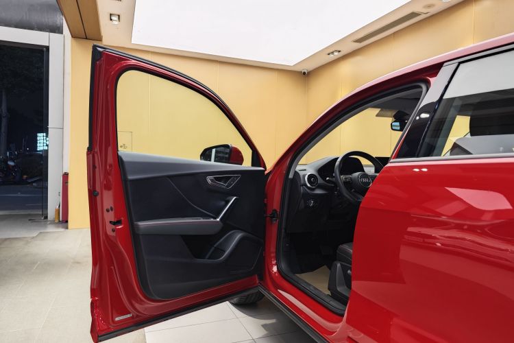 奥迪Q2L 2022 汽车图片 #12