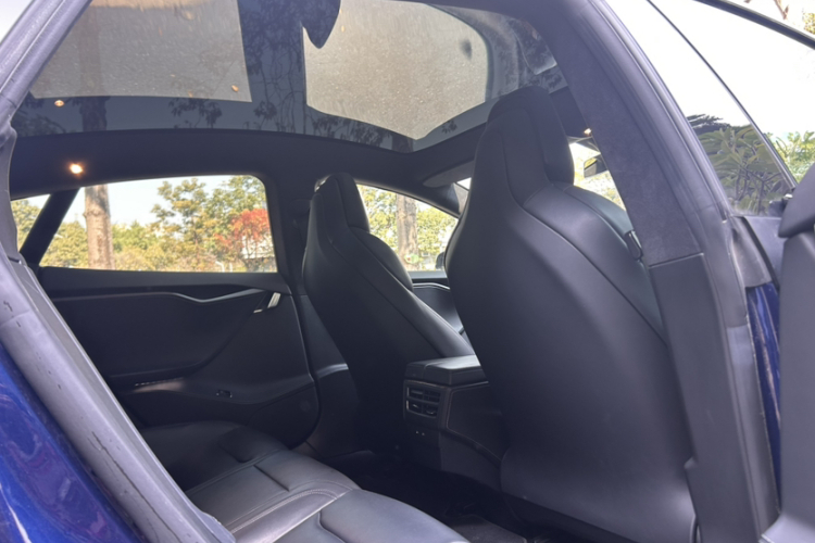 特斯拉 Model S 2018 汽车图片 #12