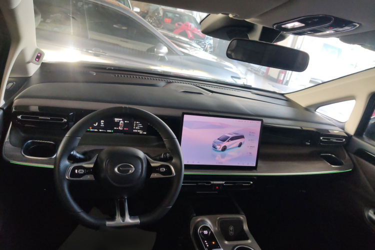 GAC Trumpchi E8 New Energy 2023 car image #12