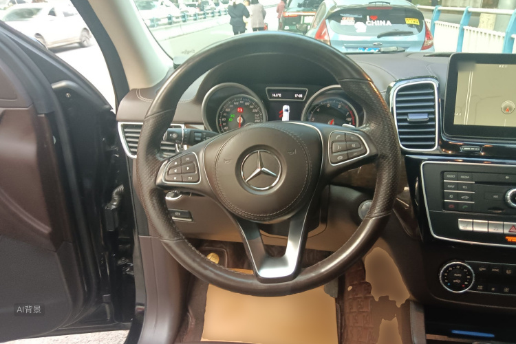 Mercedes-Benz GLS Class 2017 #12 Mercedes-Benz GLS Class 2017 car image #12