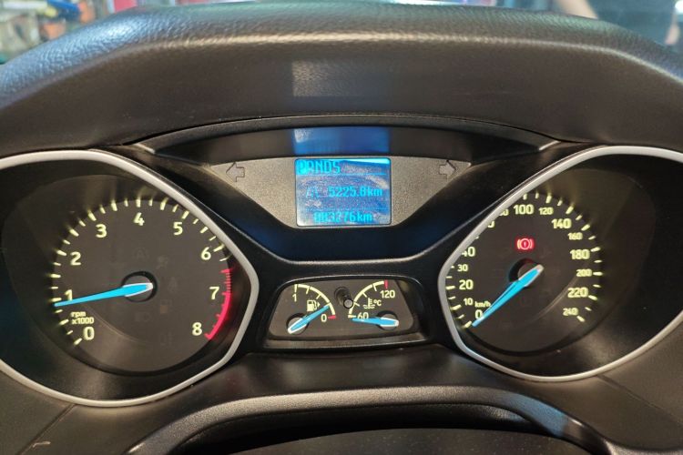 Ford Focus 2015 #12 Ford Focus 2015 immagine di auto #12