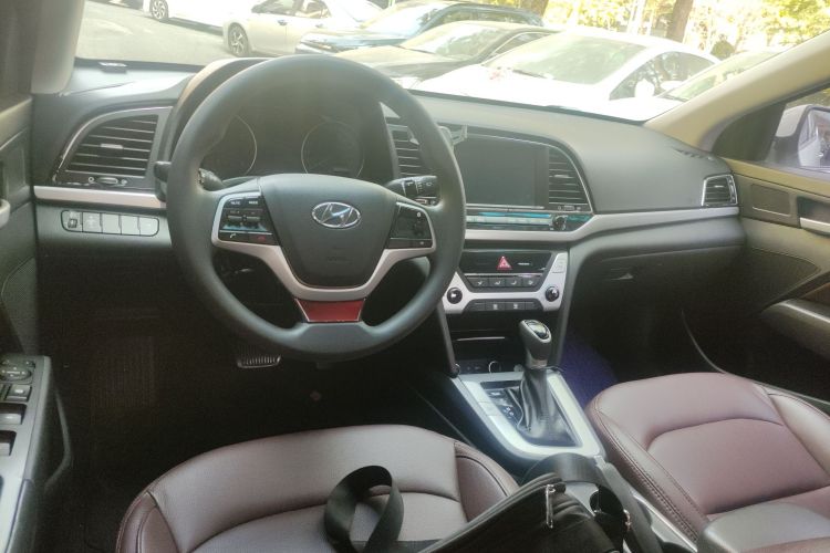 Hyundai Elantra AD 2016 car image #12