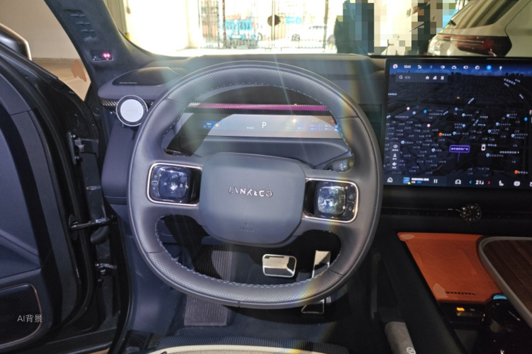 Lynk & Co 900 2025 car image #12