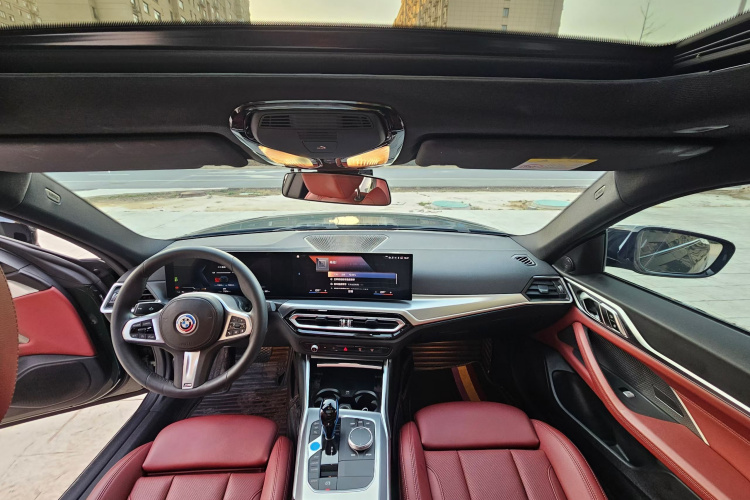 BMW i4 2022 #12 BMW i4 2022 car image #12