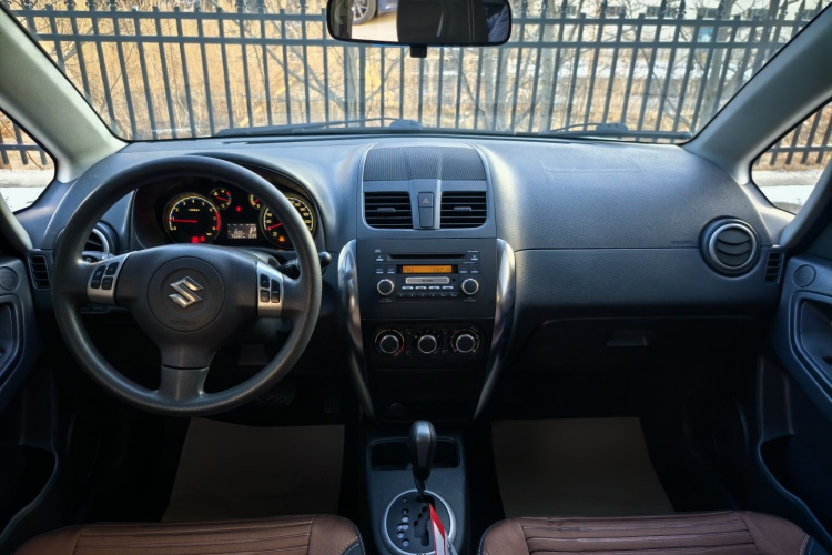 铃木 天语 SX4 2016 汽车图片 #12