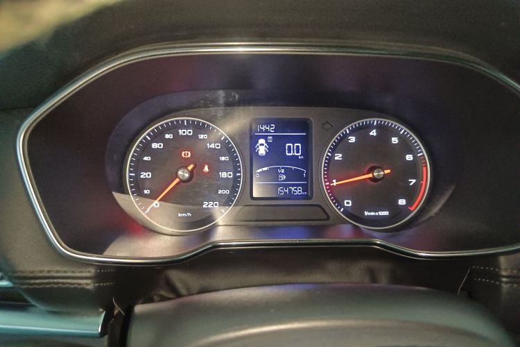 Roewe RX3 2018 изображение автомобиля #12