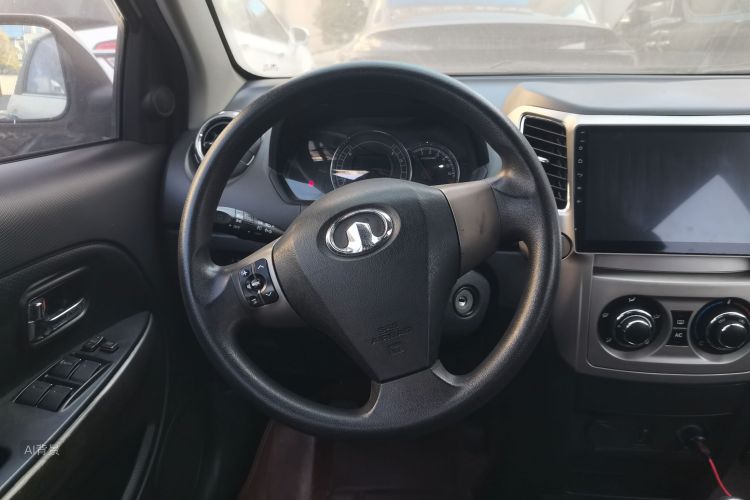 Great Wall M4 2013 car image #12