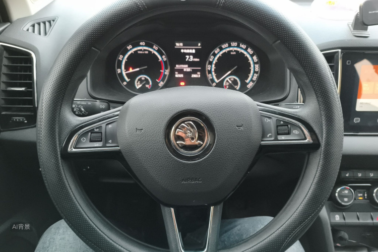 Skoda Karoq 2021 изображение автомобиля #12