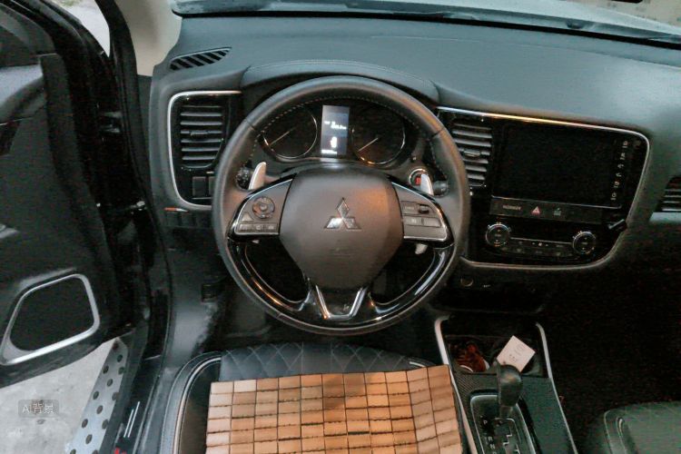 劳斯莱斯 欧蓝德 2020 #12 劳斯莱斯 欧蓝德 2020 汽车图片 #12