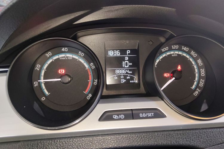 Skoda Rapid 2021 изображение автомобиля #12