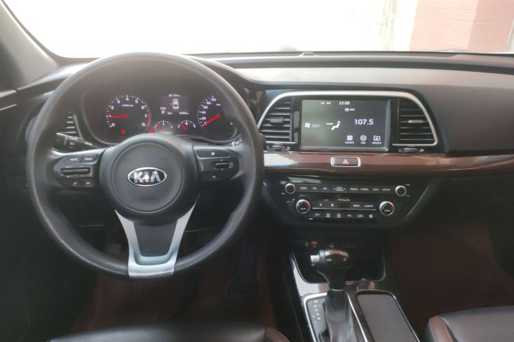 Kia K5 2017 imagen de coche #12