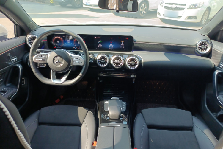 Mercedes-Benz A Class 2021 car image #12