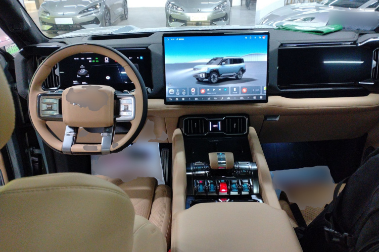 FangChengBao Leopard 8 2024 #12 FangChengBao Leopard 8 2024 car image #12