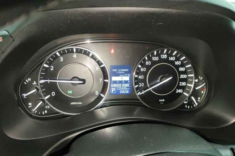 日产 途乐 2018 汽车图片 #12