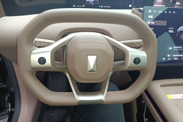 Avatr 07 2025 car image #12